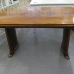 533 7257 DINING TABLE